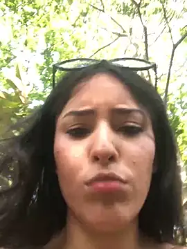 Snapshot of Mikasa-Ackerman chatting on 09/11/25, 09:04 Mikasa-Ackerman online show from 09/11/25, 09:04