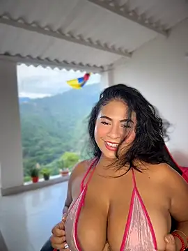 samanthahut1 online show from 07/12/26, 08:11