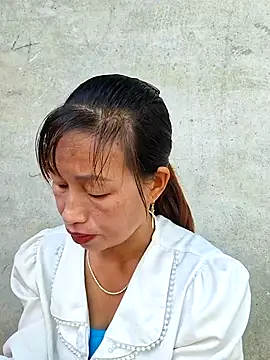 ngocngoc cute online show from 10/05/25, 12:42