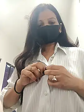 soni yhakur online show from 02/19/26, 03:02