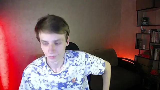 Snapshot of yes_cute_boy_ chatting on 10/12/25, 07:24 yes cute boy online show from 10/12/25, 07:24