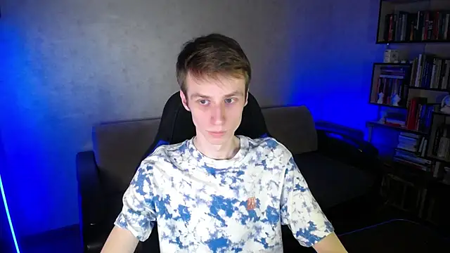 Snapshot of yes_cute_boy_ chatting on 02/10/26, 02:10 yes cute boy online show from 02/10/26, 02:10