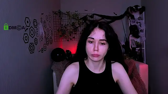 riley sanders online show from 10/28/25, 10:19