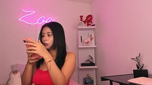 zoecams1 online show from 03/24/26, 08:47