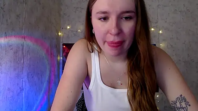 JuliaTopp  online show from 02/10/26, 06:28