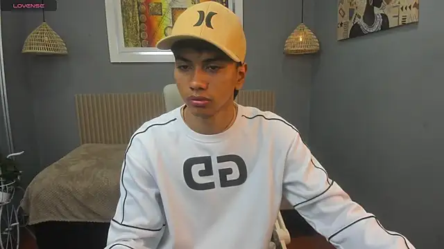 markbowie online show from 09/20/25, 11:44