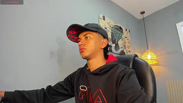 markbowie online show from 12/04/25, 11:41