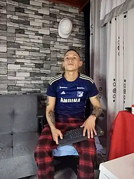 Masterblue hot online show from 10/11/25, 01:05