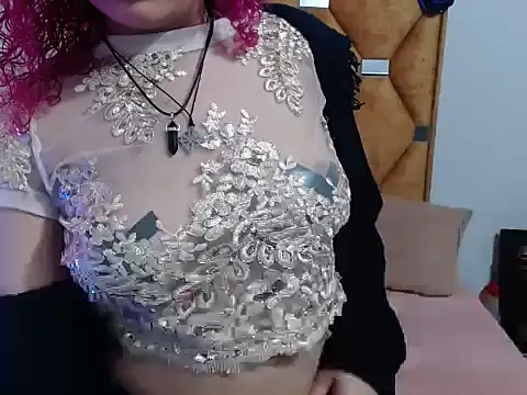 CATTALINAHOT online show from 04/05/26, 02:42