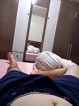 Gustavo198045 online show from 02/14/26, 03:47