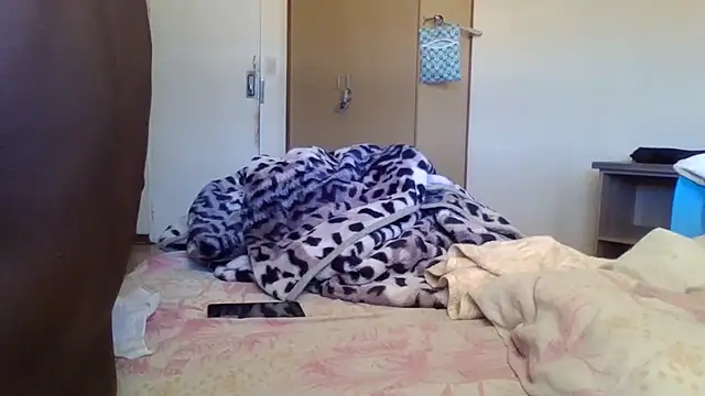 Snapshot of Ziphoo2 chatting on 11/07/25, 08:58 Ziphoo2 online show from 11/07/25, 08:58