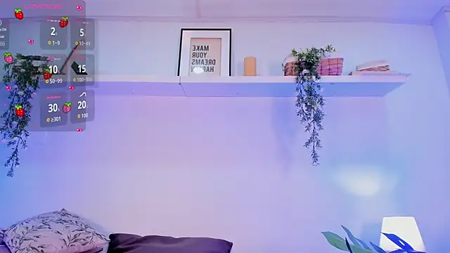 Snapshot of Vampgyal chatting on 10/14/25, 08:09 Vampgyal online show from 10/14/25, 08:09