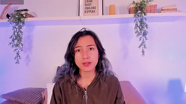 Snapshot of Vampgyal chatting on 10/21/25, 07:58 Vampgyal online show from 10/21/25, 07:58