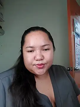 LianaCruzado online show from 05/12/26, 06:43