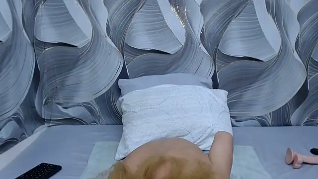 GlowGoddessxx online show from 05/30/26, 08:11
