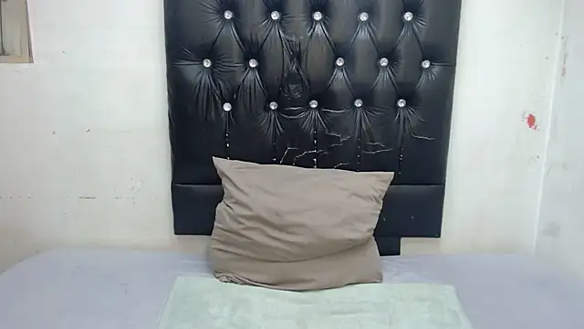 GlowGoddessxx online show from 07/26/26, 04:42