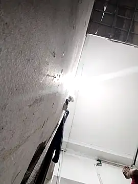 Snapshot of naop04 chatting on 11/26/25, 12:06 naop04 online show from 11/26/25, 12:06