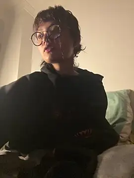 Snapshot of wildflower_sex chatting on 11/30/25, 03:54 wildflower sex online show from 11/30/25, 03:54