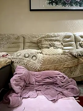 anna yngs online show from 10/17/25, 01:20