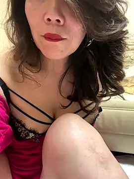 anna yngs online show from 11/01/25, 11:07