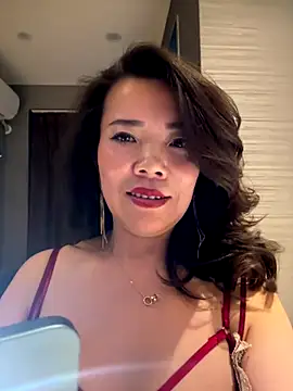 anna yngs online show from 11/24/25, 02:06