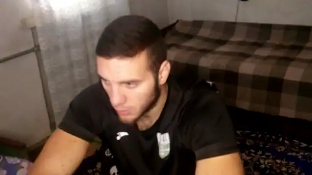 Jordan1Dior online show from 10/13/25, 06:13