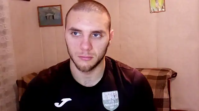 Jordan1Dior online show from 11/11/25, 08:14