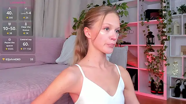 Snapshot of Kara_smalltits chatting on 12/01/25, 11:59 Kara smalltits online show from 12/01/25, 11:59