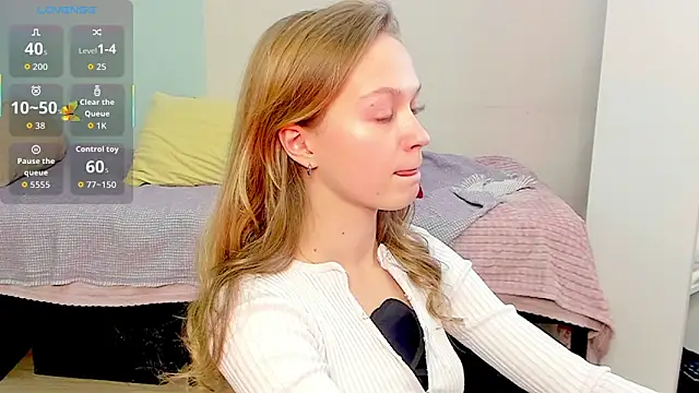 Kara smalltits online show from 02/20/26, 11:00