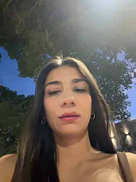 -juicy  online show from 07/28/26, 11:37