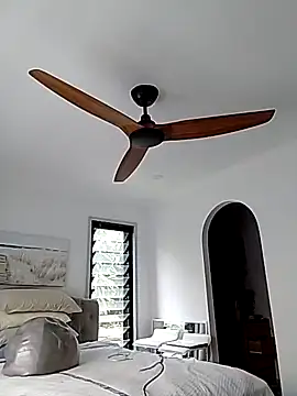 Snapshot of iamthepublickmasterbater chatting on 10/31/25, 12:33 iamthepublickmasterbater online show from 10/31/25, 12:33