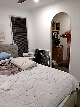 Snapshot of iamthepublickmasterbater chatting on 11/08/25, 11:21 iamthepublickmasterbater online show from 11/08/25, 11:21