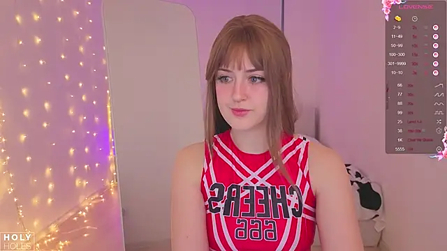 Snapshot of bananasgirl chatting on 11/30/25, 06:50 bananasgirl online show from 11/30/25, 06:50