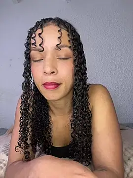 Yasmin777  online show from 02/22/26, 08:07