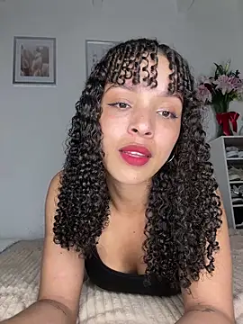 Yasmin777  online show from 04/20/26, 12:35