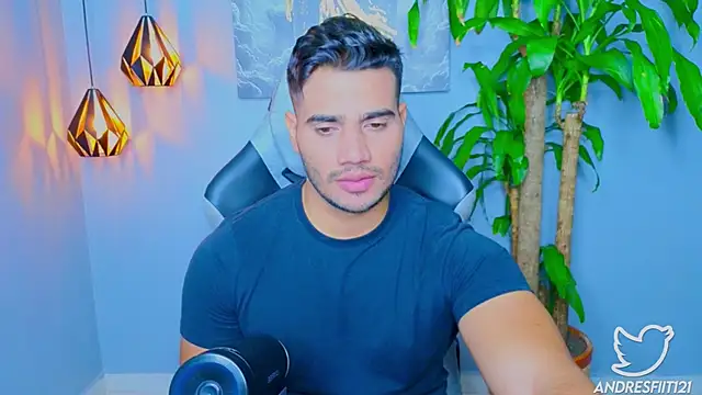 Snapshot of AndresR3 chatting on 09/26/25, 01:09 AndresR3 online show from 09/26/25, 01:09