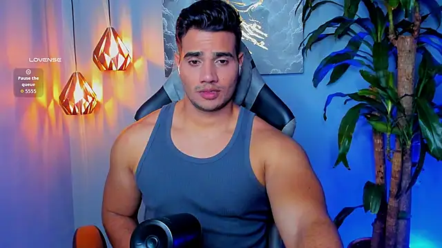 Snapshot of AndresR3 chatting on 11/26/25, 11:39 AndresR3 online show from 11/26/25, 11:39