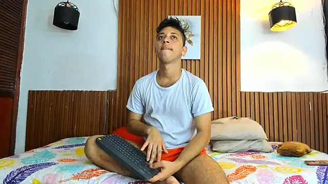 David niet online show from 09/29/25, 05:29