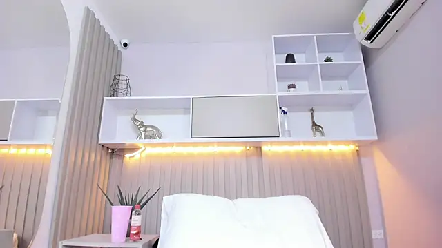 natalyWilliams online show from 04/29/26, 05:30