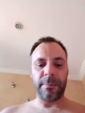 Snapshot of manchego85 chatting on 10/05/25, 04:05 manchego85 online show from 10/05/25, 04:05