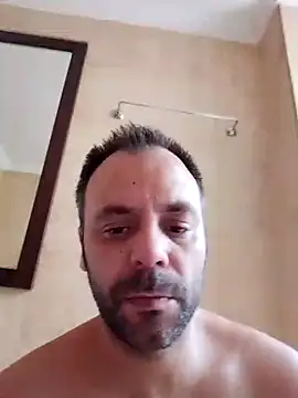 Snapshot of manchego85 chatting on 10/07/25, 04:04 manchego85 online show from 10/07/25, 04:04