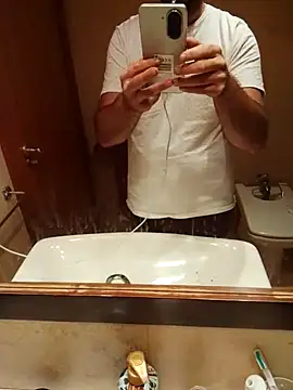 Snapshot of manchego85 chatting on 10/09/25, 10:30 manchego85 online show from 10/09/25, 10:30