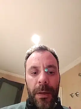 Snapshot of manchego85 chatting on 10/12/25, 01:48 manchego85 online show from 10/12/25, 01:48