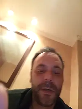 Snapshot of manchego85 chatting on 04/15/26, 11:38 manchego85 online show from 04/15/26, 11:38