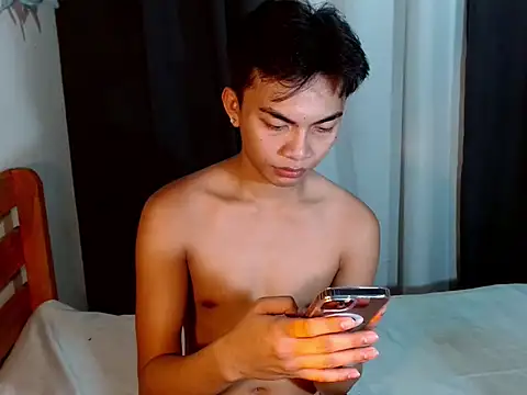 urguy marco online show from 09/19/25, 10:49