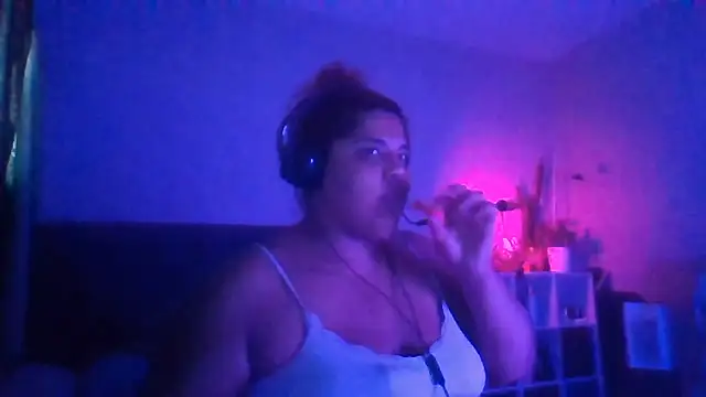 1n0nlythroat online show from 05/13/26, 10:38