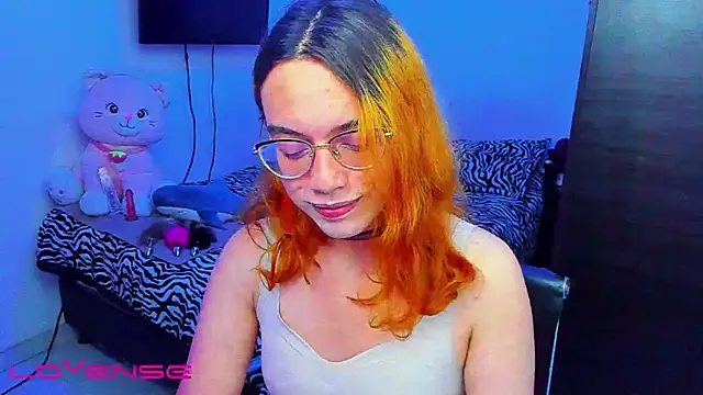 Snapshot of lillykittyy chatting on 11/03/25, 01:08 lillykittyy online show from 11/03/25, 01:08