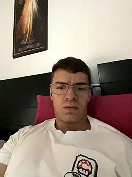 ALPHA DOMINUS  online show from 10/17/25, 10:23