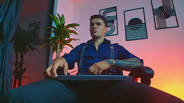 ALPHA DOMINUS  online show from 03/26/26, 06:41