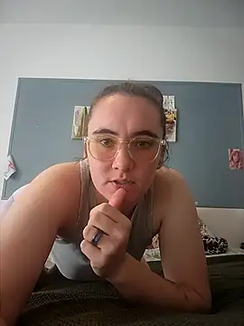 AndHerXO online show from 02/13/26, 12:45